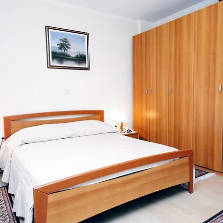 And By The Sea Supetarska Draga - Donja, Rab - 5033 Guest house Rab Town